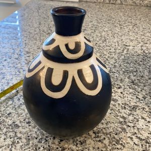 Vase made in Peru